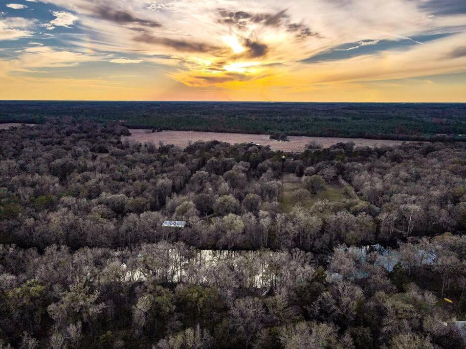 Huck'S Hideaway Near The Santa Fe River Fort White Exterior photo