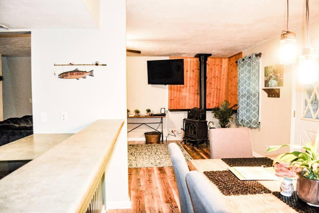 Huck'S Hideaway Near The Santa Fe River Fort White Exterior photo